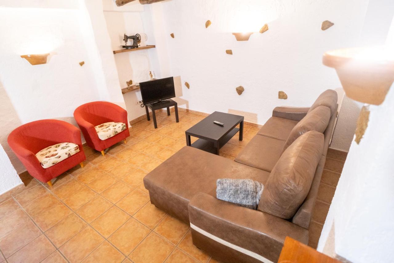 Apartamentos Resil Center รอนดา ภายนอก รูปภาพ